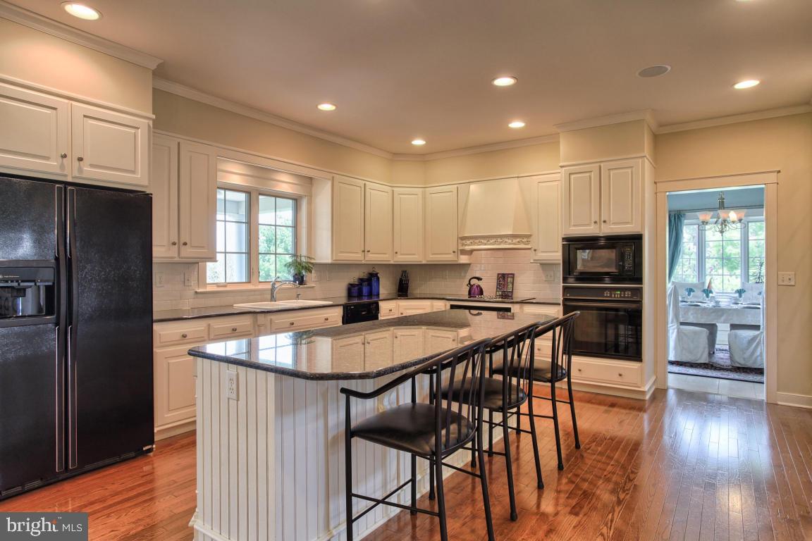 20 Deerfield Road Lancaster, PA 17603 - Photo 10 of 36 Gallery Image 10