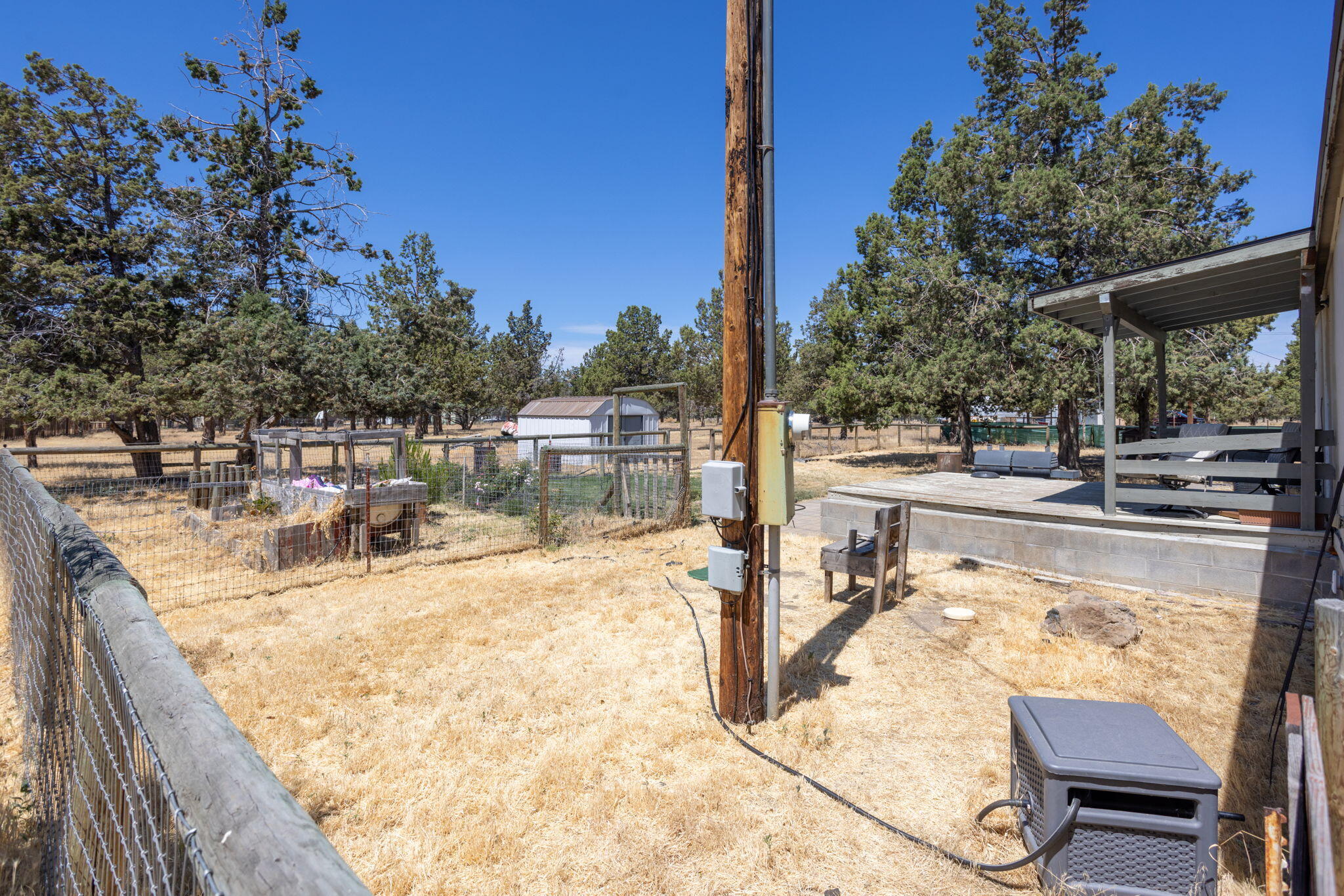 5683 Southwest Shad Road Terrebonne, OR 97760 - Photo 7 of 33 41-web-or-mls-5683 SW Shad Road-41