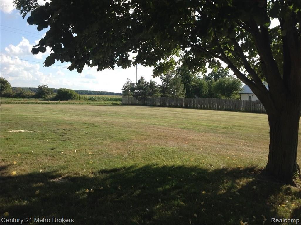 8267 Rider Road Imlay City, MI 48444 - Photo 33 of 34 30060822_32.jpg