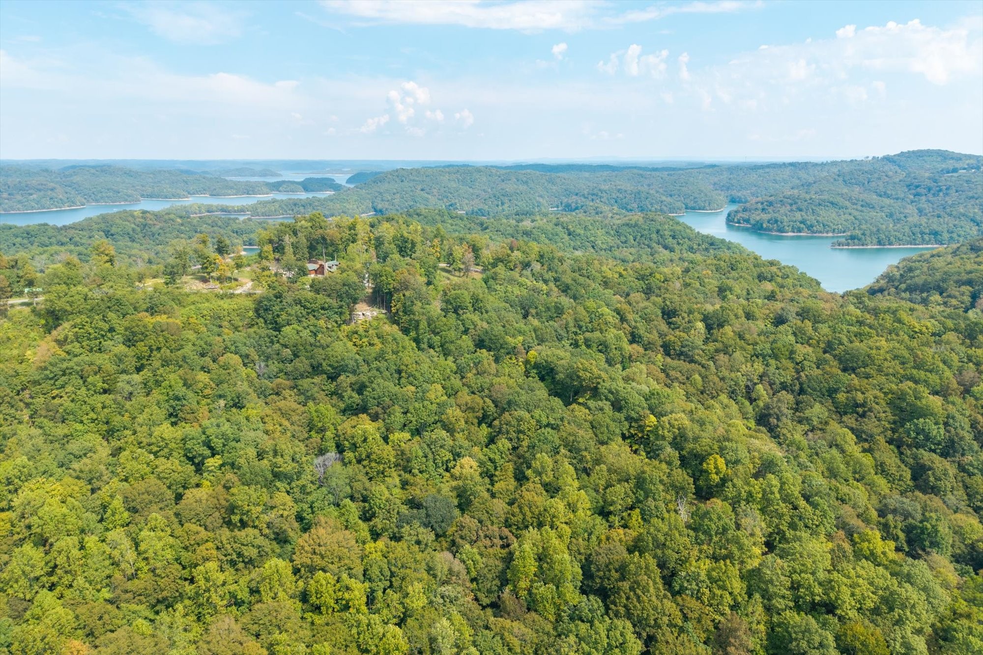 300 East Rockfish Road Celina, TN 38551 - Photo 8 of 31