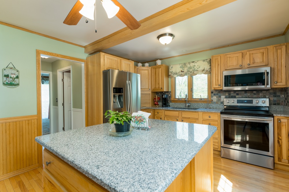 27 Guinea Road Berwick, ME 03901 - Photo 9 of 33 Gallery Image 9