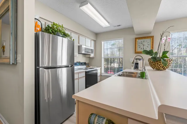 $214,500 | 647 Woodmoor Drive, Unit 201, Murrells Inlet, SC 29576