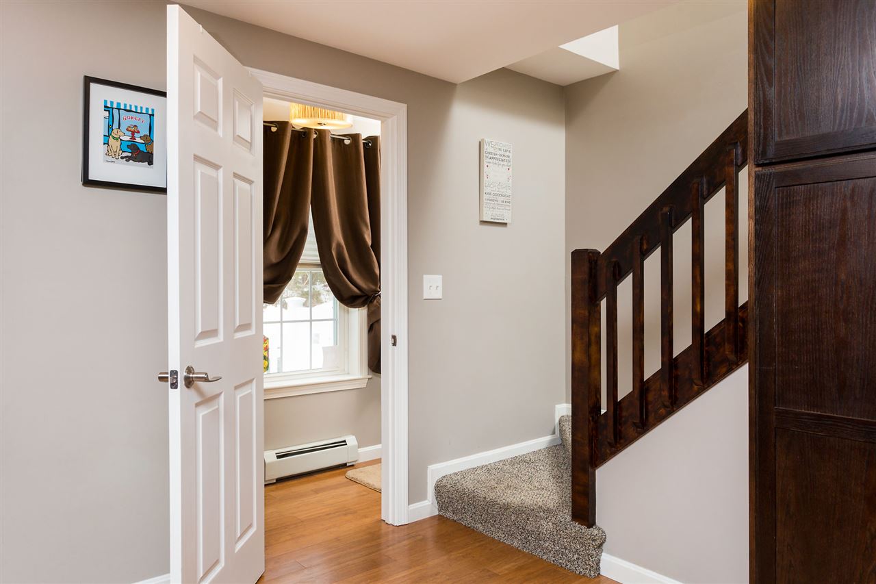 9 Elizabeth Road, Unit 9 South Berwick, ME 03908 - Photo 15 of 33 Gallery Image 15