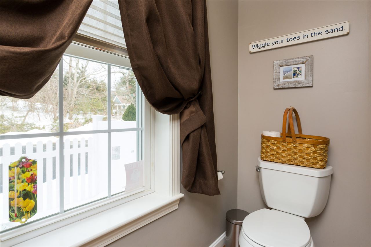 9 Elizabeth Road, Unit 9 South Berwick, ME 03908 - Photo 17 of 33 Gallery Image 17