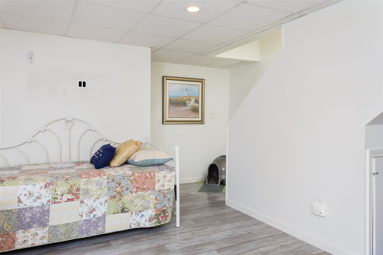 9 Elizabeth Road, Unit 9 South Berwick, ME 03908 - Photo 28 of 33 Gallery Image 28