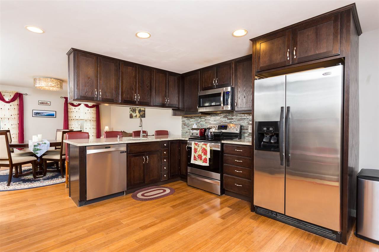 9 Elizabeth Road, Unit 9 South Berwick, ME 03908 - Photo 5 of 33 Gallery Image 5