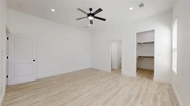 $389,000 | 4867 North Oakland Lane, Bryan, TX 77808