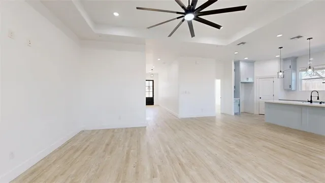 $389,000 | 4867 North Oakland Lane, Bryan, TX 77808