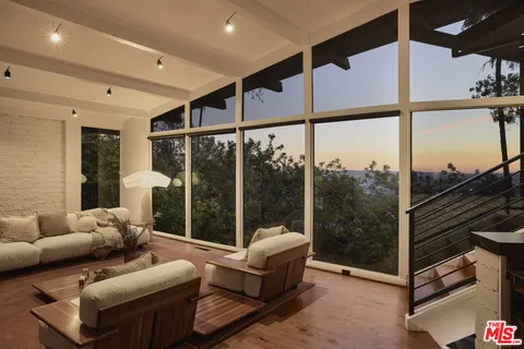 $2,725,000 | 2055 North Gramercy Place, Los Angeles, CA 90068