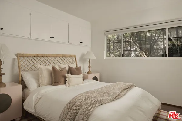 $2,525,000 | 2055 North Gramercy Place, Los Angeles, CA 90068