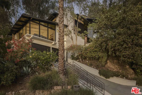 $2,525,000 | 2055 North Gramercy Place, Los Angeles, CA 90068