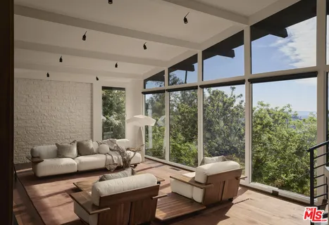 $2,725,000 | 2055 North Gramercy Place, Los Angeles, CA 90068