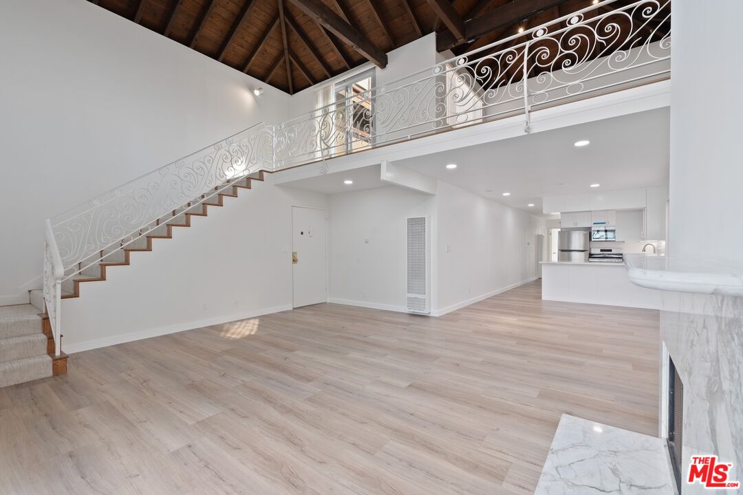 122 Buccaneer Street, Unit 3 Marina del Rey, CA 90292 - Photo 2 of 31 a view of an entryway