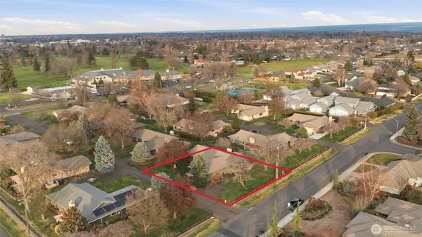 an aerial view of multiple house