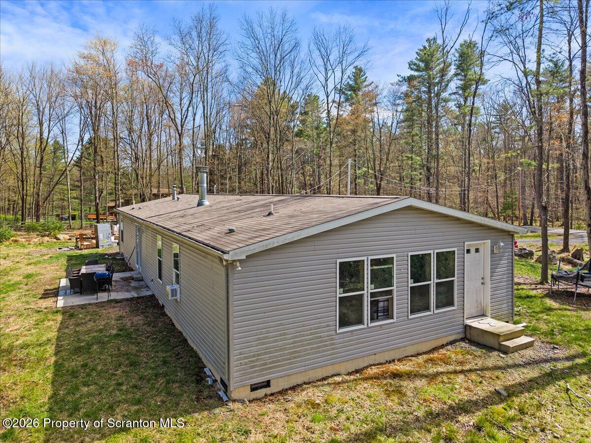 396 Park Road Dingmans Ferry, PA 18328 - Photo 33 of 39 35-DJI_20260418152454_0268_D
