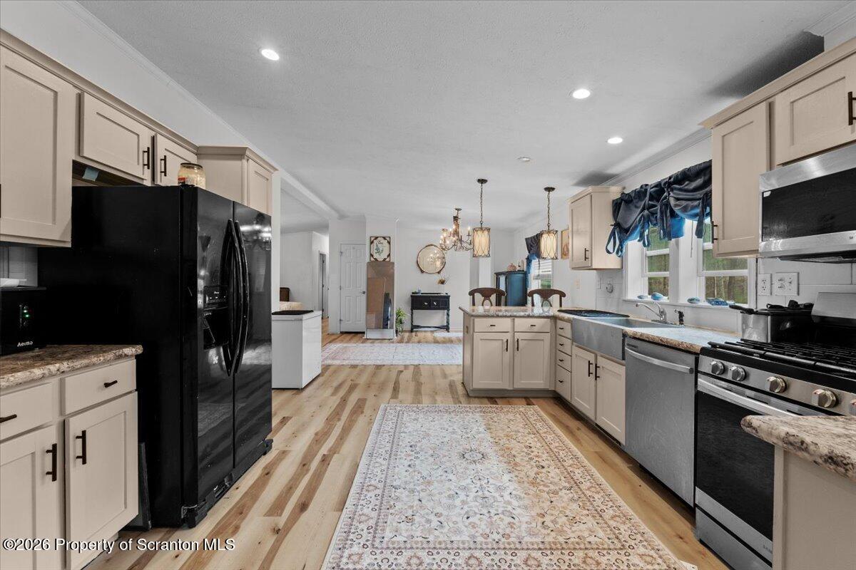 396 Park Road Dingmans Ferry, PA 18328 - Photo 10 of 39 10-DSC03465