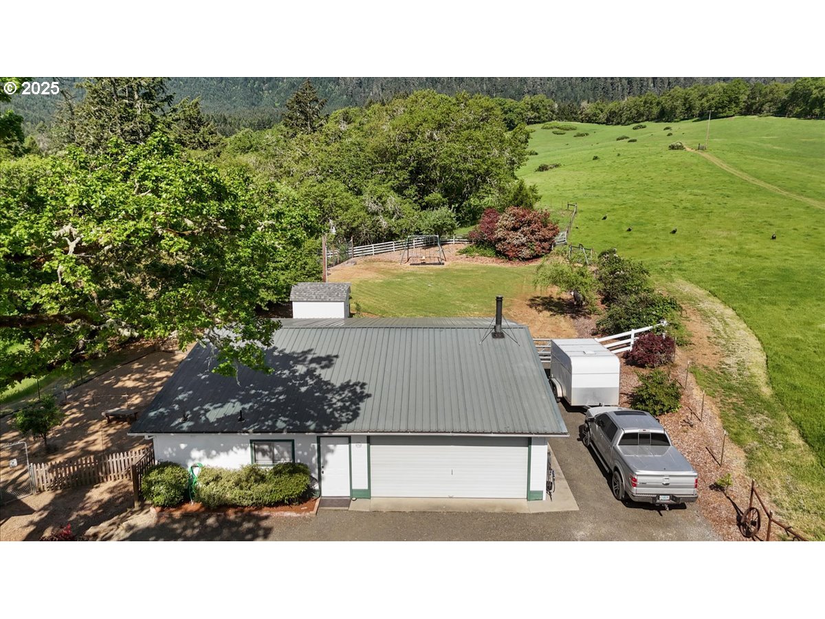 1471 Joelson Road Umpqua, OR 97486 - Photo 30 of 46 Gallery Image 30