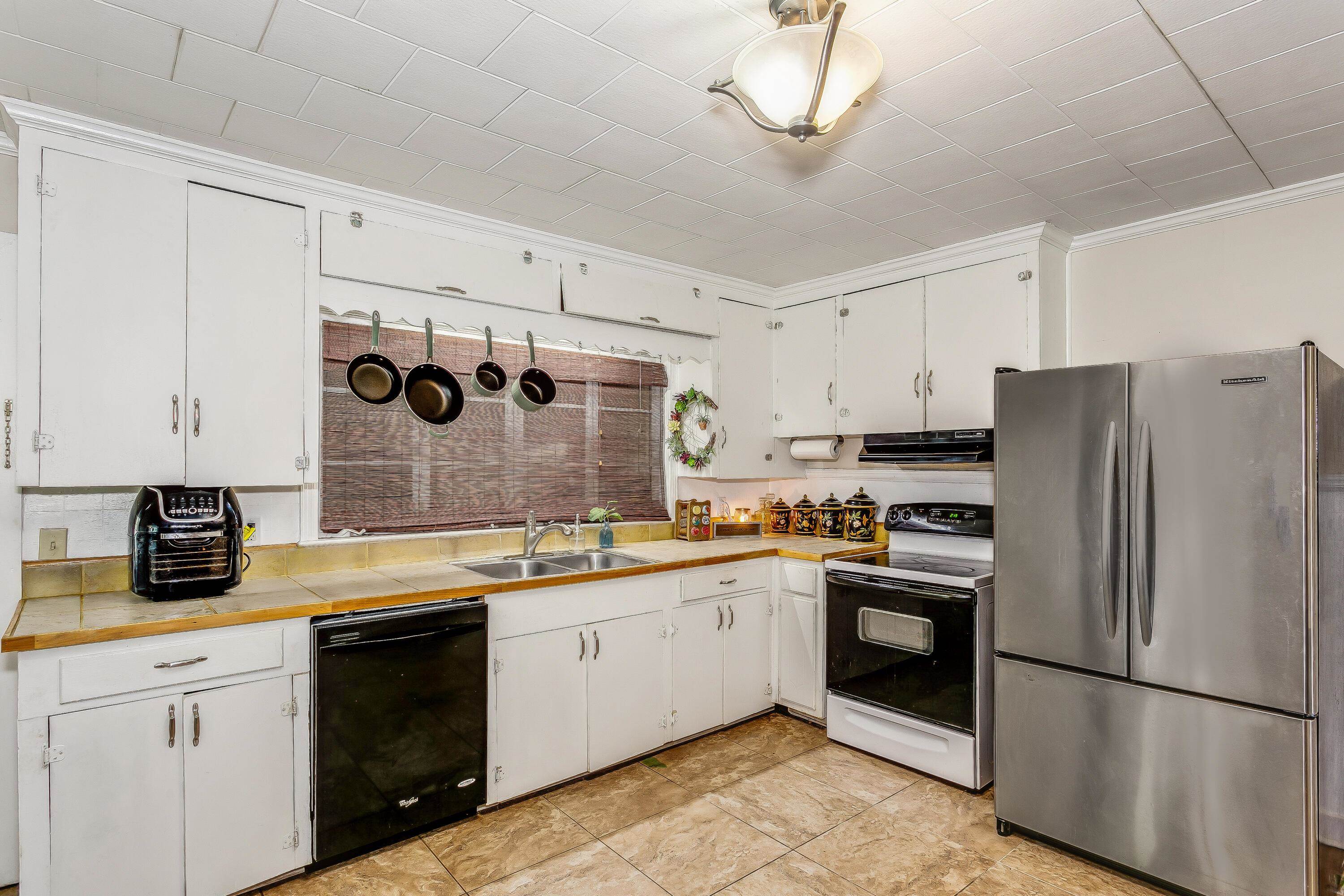 507 1st Avenue Atmore, AL 36502 - Photo 11 of 31