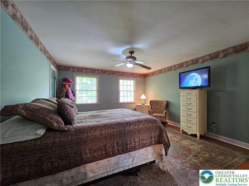 881 Gove Road Nazareth, PA 18064 - Photo 10 of 20 Primary bedroom