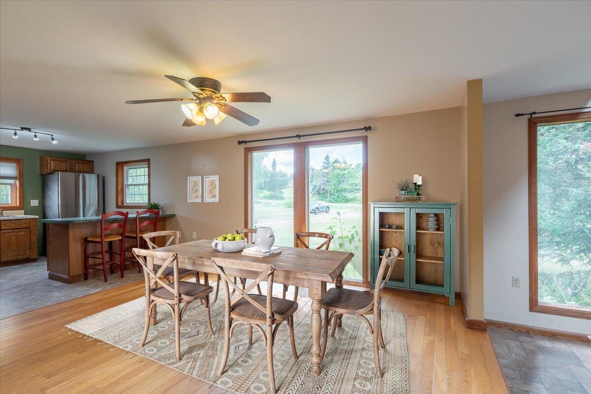 33 Hunt Road Vassalboro, ME 04989 - Photo 14 of 27 105-Staged 1