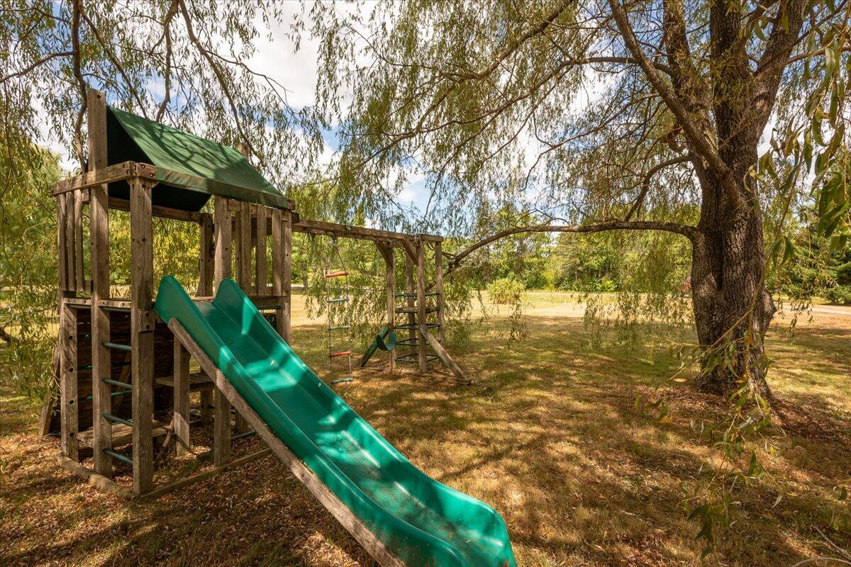 33 Hunt Road Vassalboro, ME 04989 - Photo 6 of 27 049-33 Hunt Rd-48