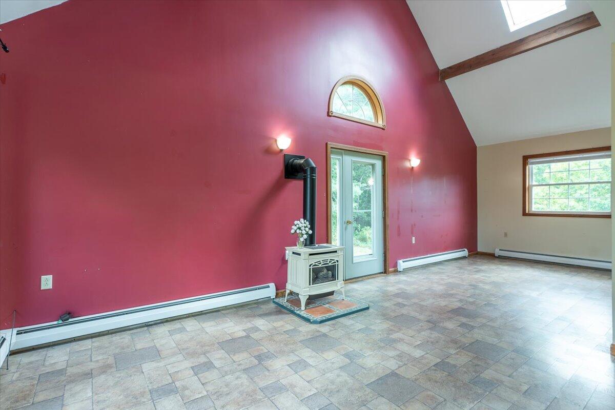 33 Hunt Road Vassalboro, ME 04989 - Photo 9 of 27 018-33 Hunt Rd-17