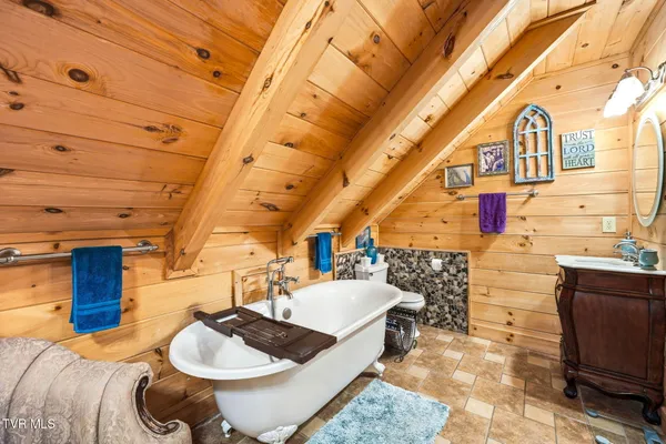 $895,000 | 625 Goods Drive, Kingsport, TN 37663