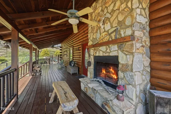 $895,000 | 625 Goods Drive, Kingsport, TN 37663