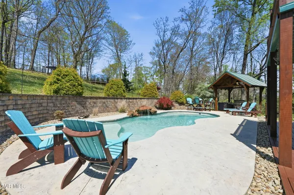 $895,000 | 625 Goods Drive, Kingsport, TN 37663