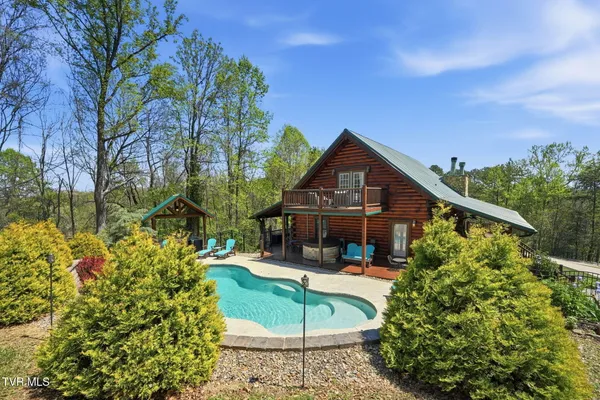 $895,000 | 625 Goods Drive, Kingsport, TN 37663