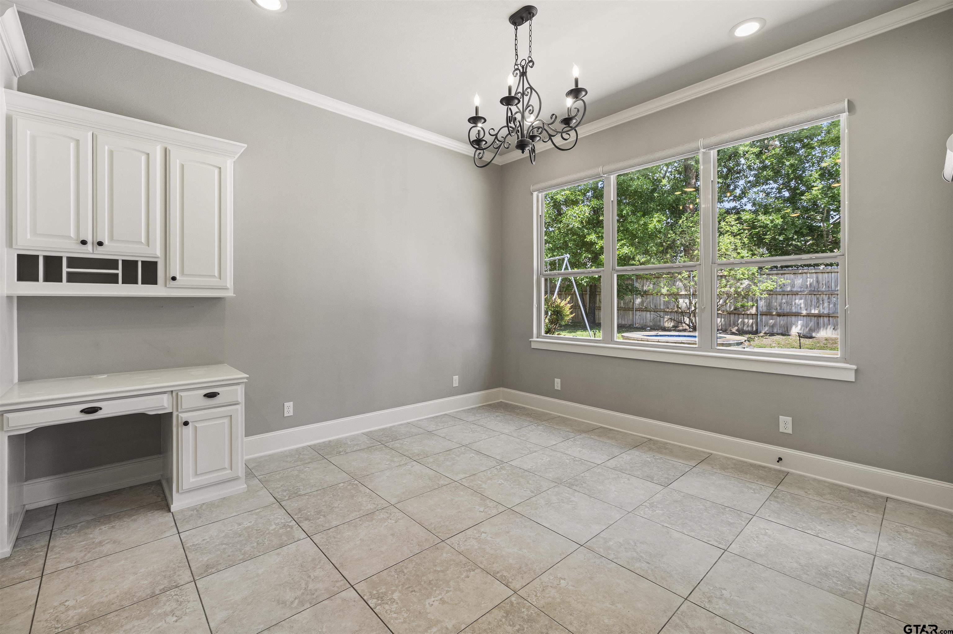 6446 Rochester Way Tyler, TX 75703 - Photo 8 of 33