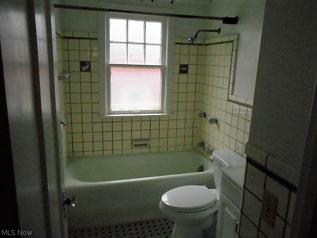 1533-1535 Genesee Road South Euclid, OH 44121 - Photo 8 of 24