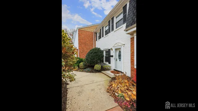 $480,000 | 96 Wick Drive, Fords, NJ 08863