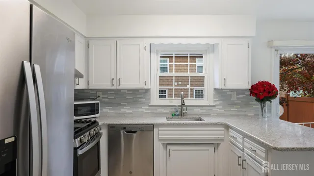 $480,000 | 96 Wick Drive, Fords, NJ 08863