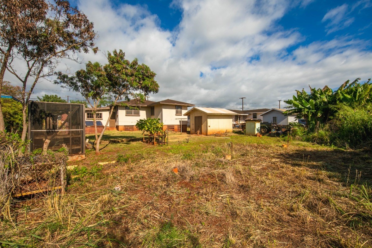 4733 Uliuli Road Eleele, HI 96705 - Photo 20 of 25 a front view of a house with a yard