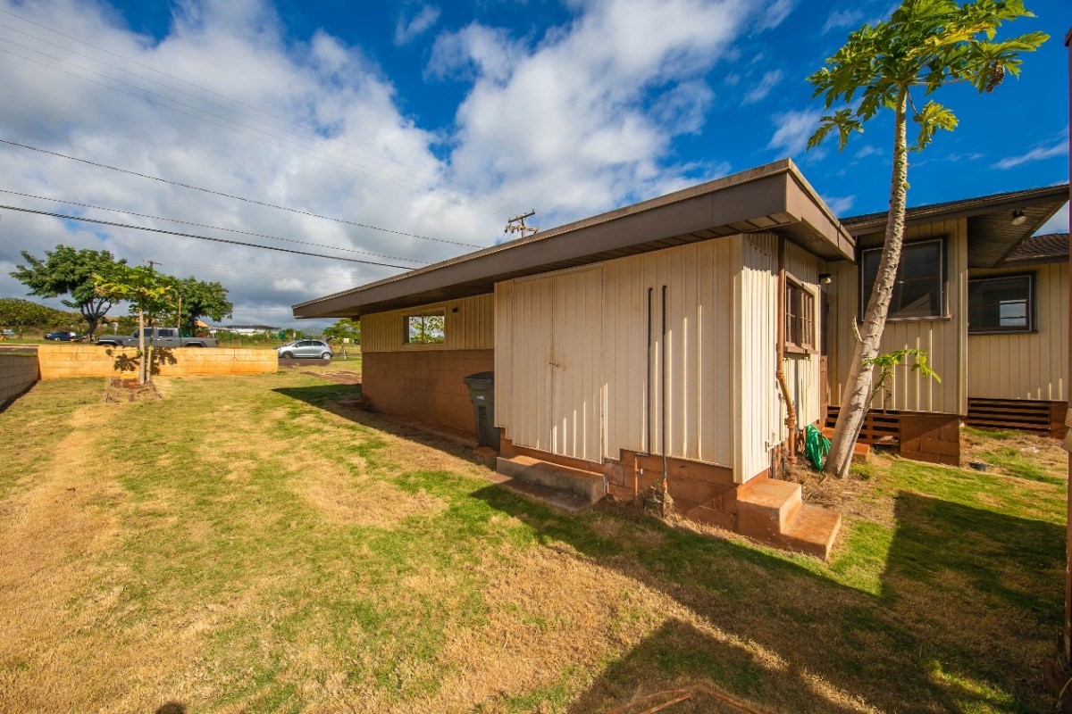 4733 Uliuli Road Eleele, HI 96705 - Photo 23 of 25 a view of backyard of the house