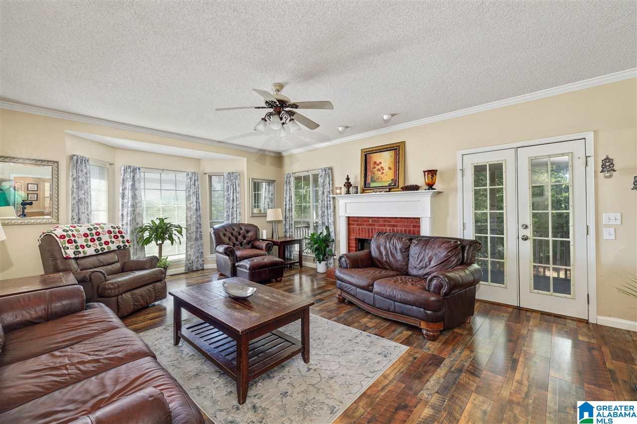 412 Forest Hills Place Alabaster, AL 35007 - Photo 5 of 35