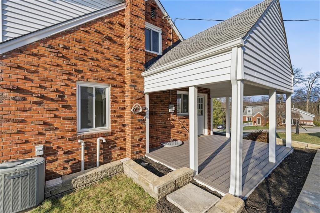 44 Ruthfred Drive Pittsburgh, PA 15241 - Photo 6 of 29 front view of a house with a door