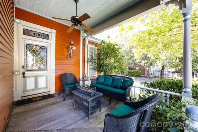 $950,000 | 400 North Poplar Street, Charlotte, NC 28202
