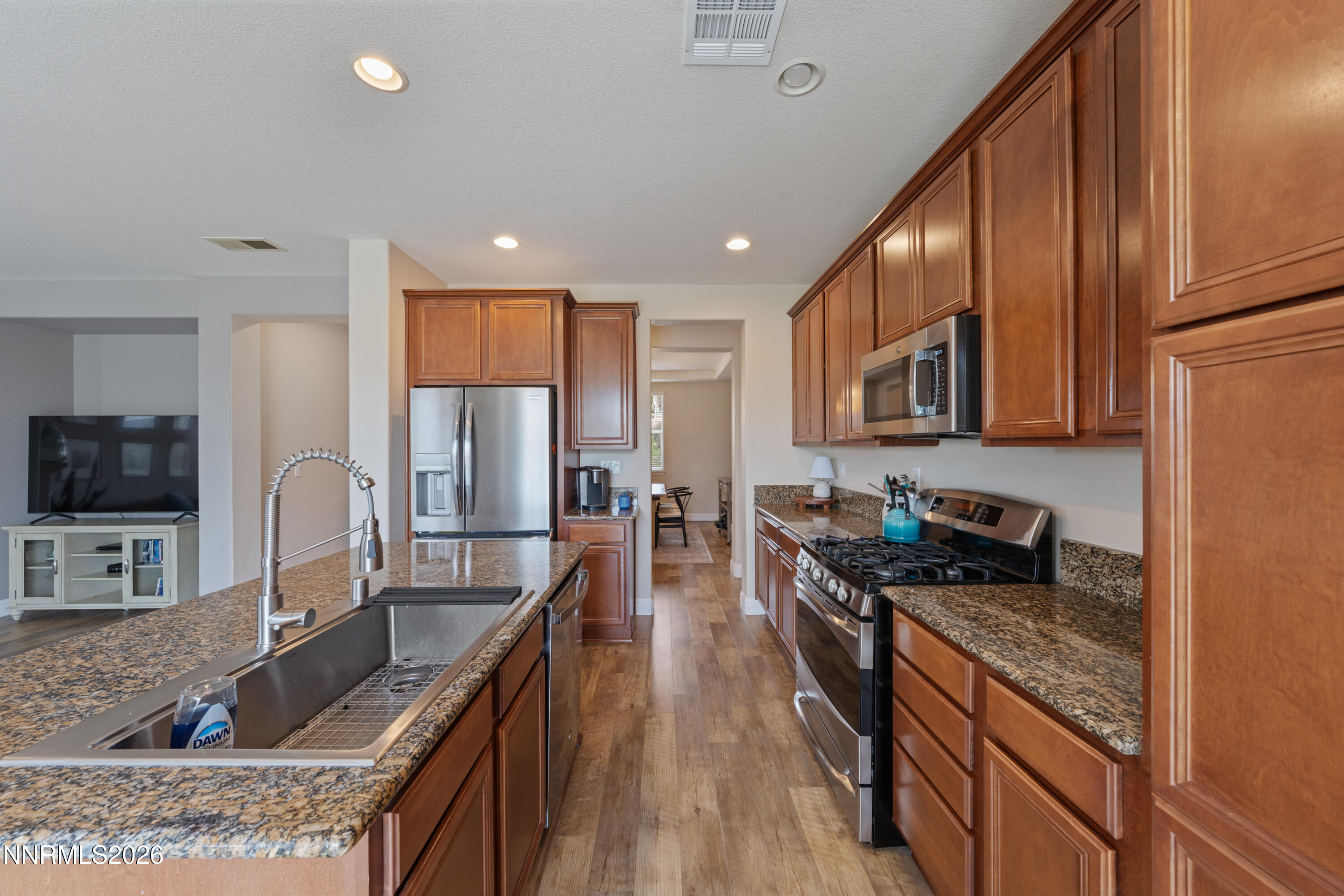 7845 Opal Bluff Drive Reno, NV 89506 - Photo 11 of 39 DS203173