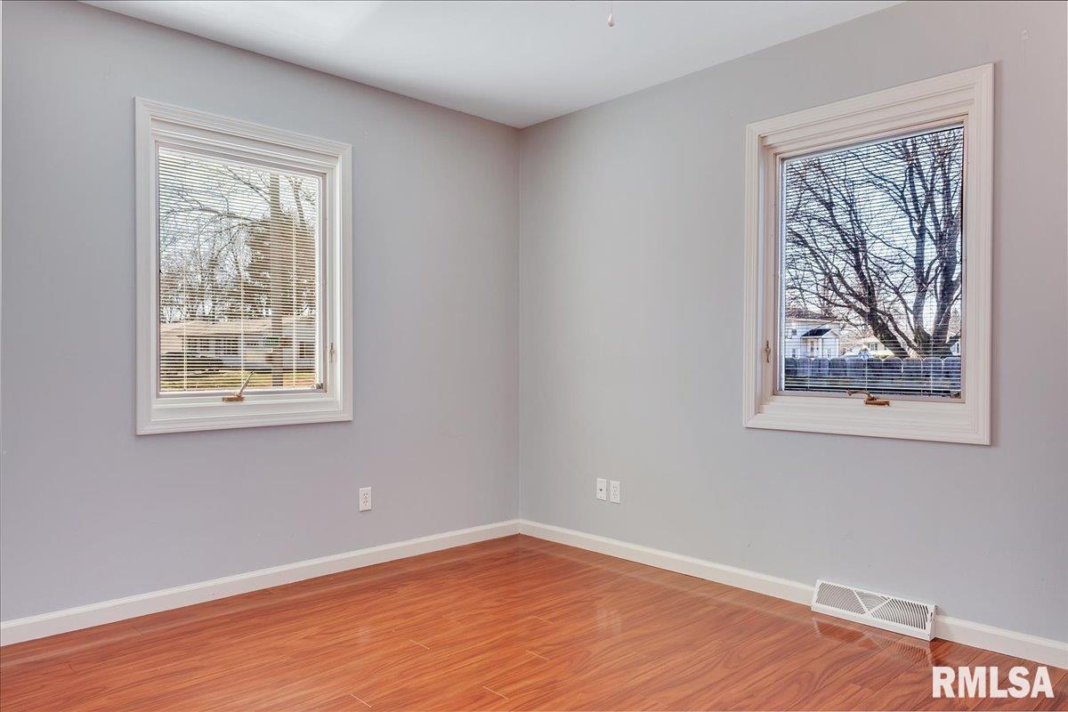 105 Nottingham Road Springfield, IL 62704 - Photo 23 of 30