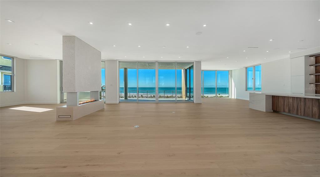 6489 Gulfside Road Longboat Key, FL 34228 - Photo 15 of 65