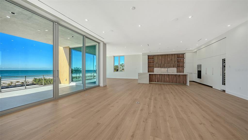 6489 Gulfside Road Longboat Key, FL 34228 - Photo 17 of 65
