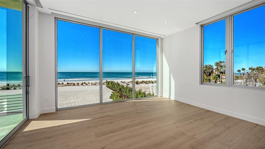 6489 Gulfside Road Longboat Key, FL 34228 - Photo 20 of 65