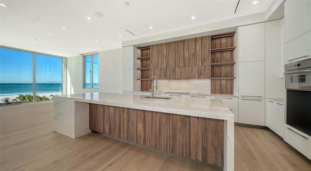 6489 Gulfside Road Longboat Key, FL 34228 - Photo 23 of 65