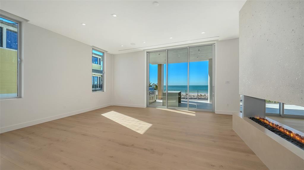 6489 Gulfside Road Longboat Key, FL 34228 - Photo 27 of 65