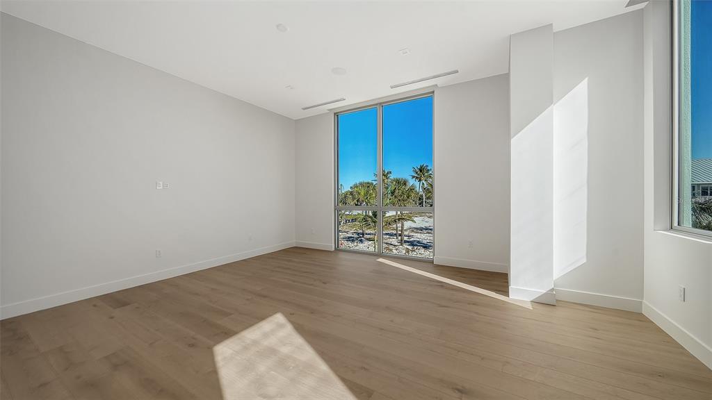 6489 Gulfside Road Longboat Key, FL 34228 - Photo 40 of 65