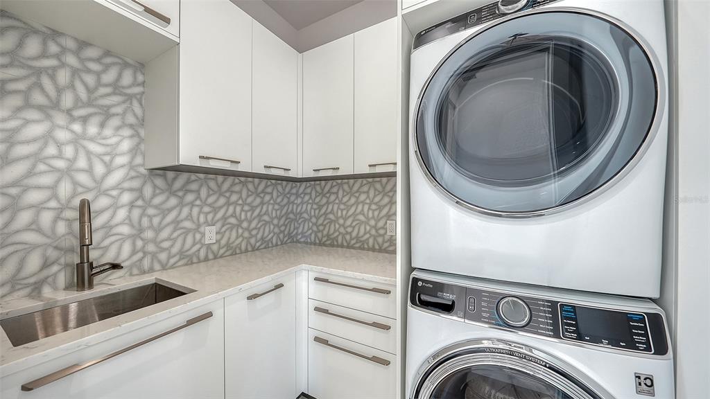 6489 Gulfside Road Longboat Key, FL 34228 - Photo 43 of 65