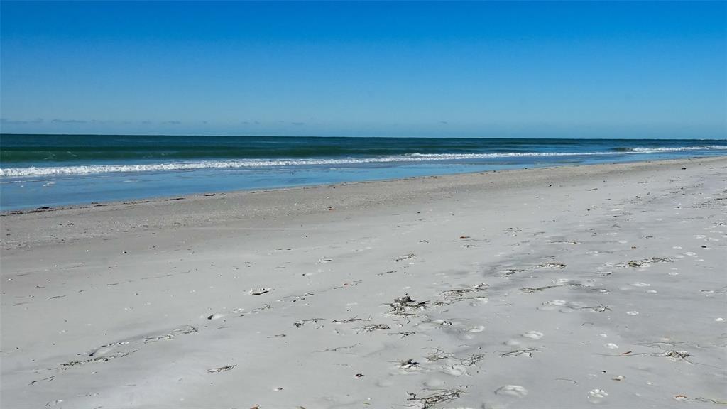 6489 Gulfside Road Longboat Key, FL 34228 - Photo 62 of 65