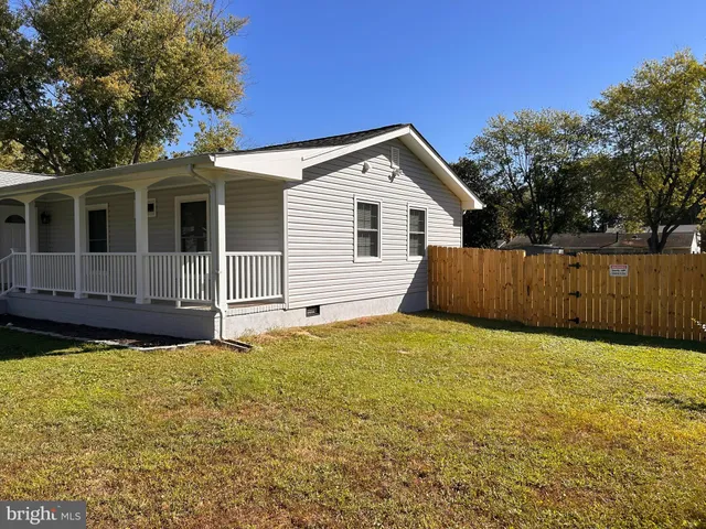 $2,800 | 3108 Waverly Drive, Fredericksburg, VA 22407